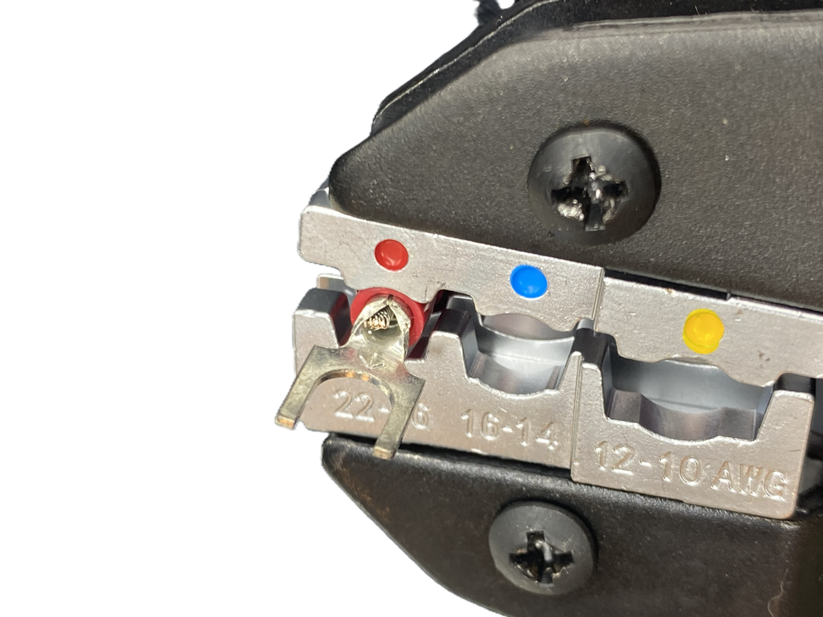 Crimping the terminal in the 22 to 16 AWG (0.33 to 1.3 mm²) die of a ratcheting crimp tool