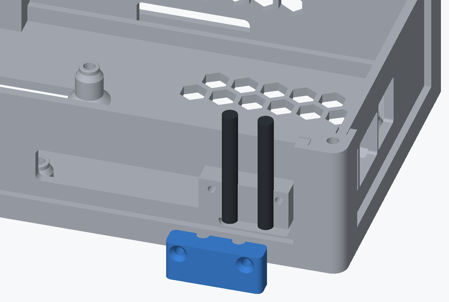 Render of the north wall seen from outside the housing, with two antennas standing in the two channels in the block on the wall and the antenna clamp pulled straight out from them