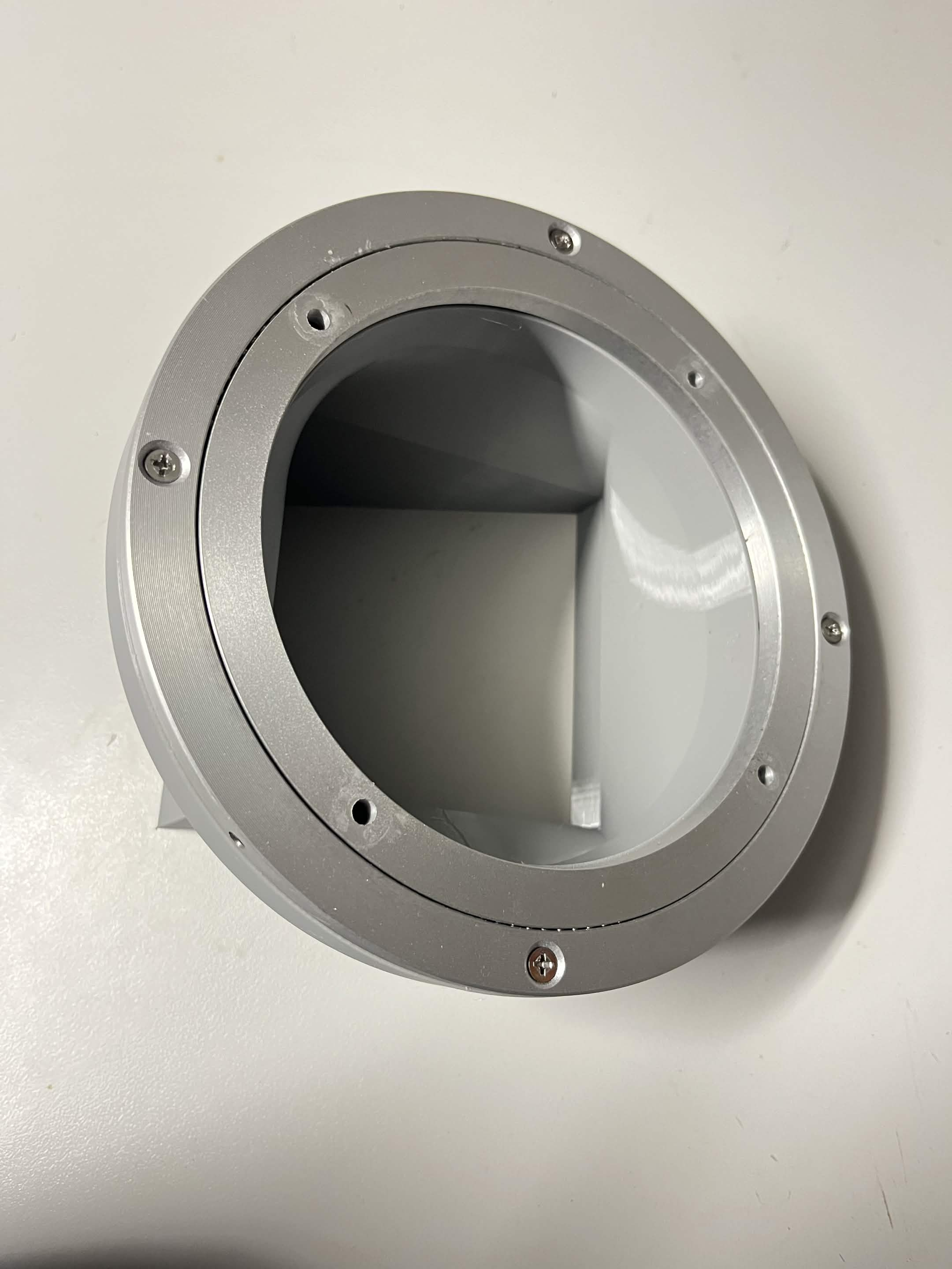 The Lazy Susan bearing bolted onto the chute mount, seen from above